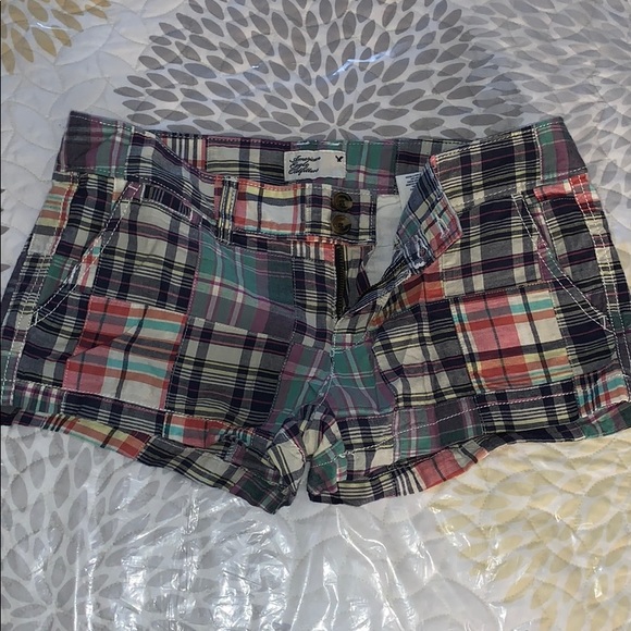 American Eagle Outfitters Pants - AE plaid shortie